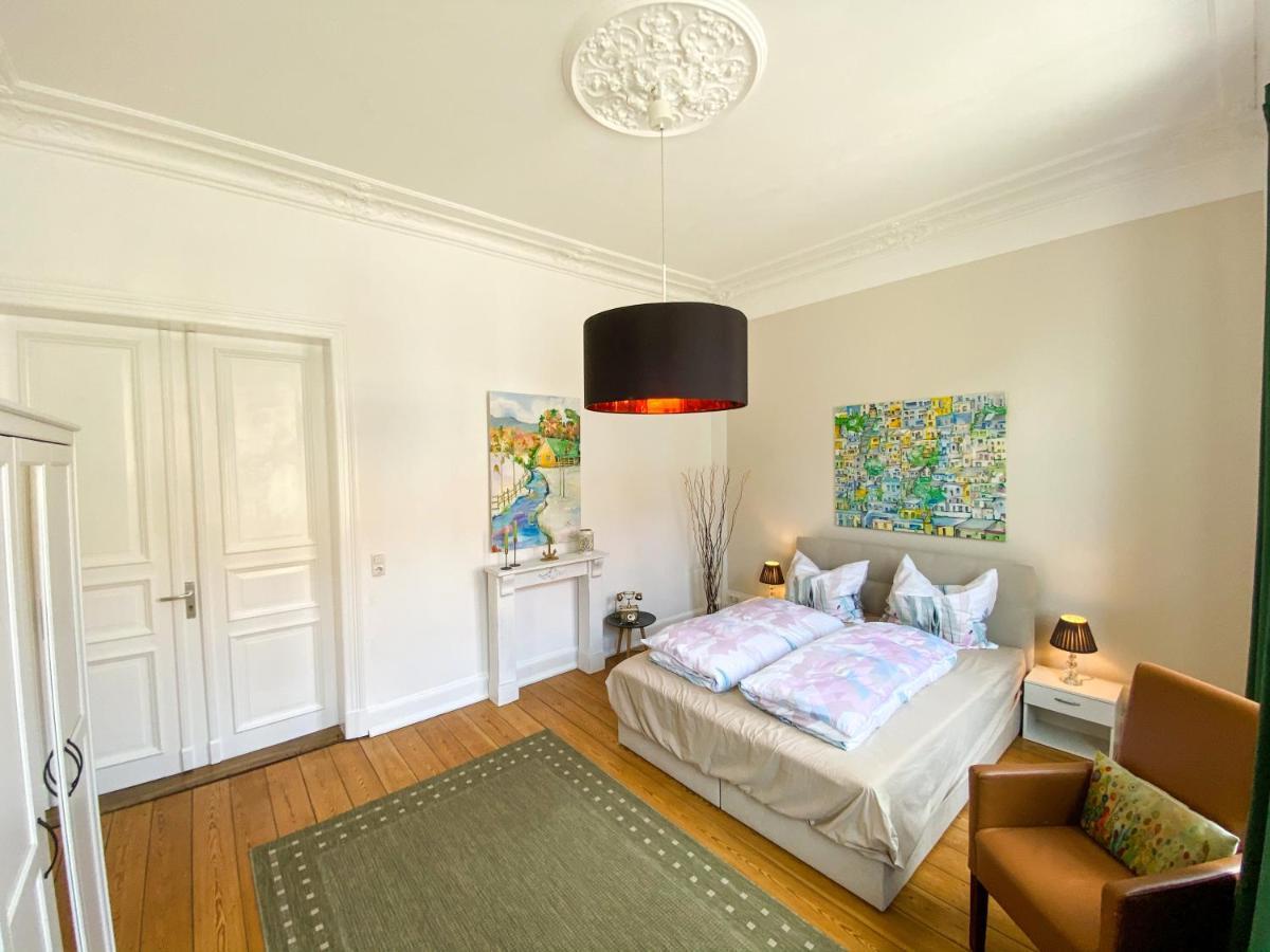 Villa Hanseart Luebeck - Privatzimmer In Zentraler Lage ภายนอก รูปภาพ