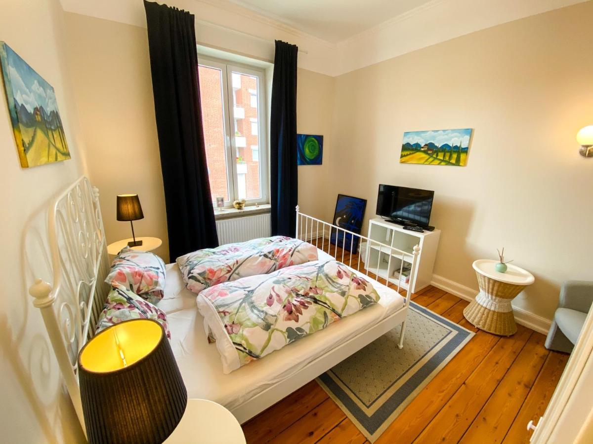 Villa Hanseart Luebeck - Privatzimmer In Zentraler Lage ภายนอก รูปภาพ