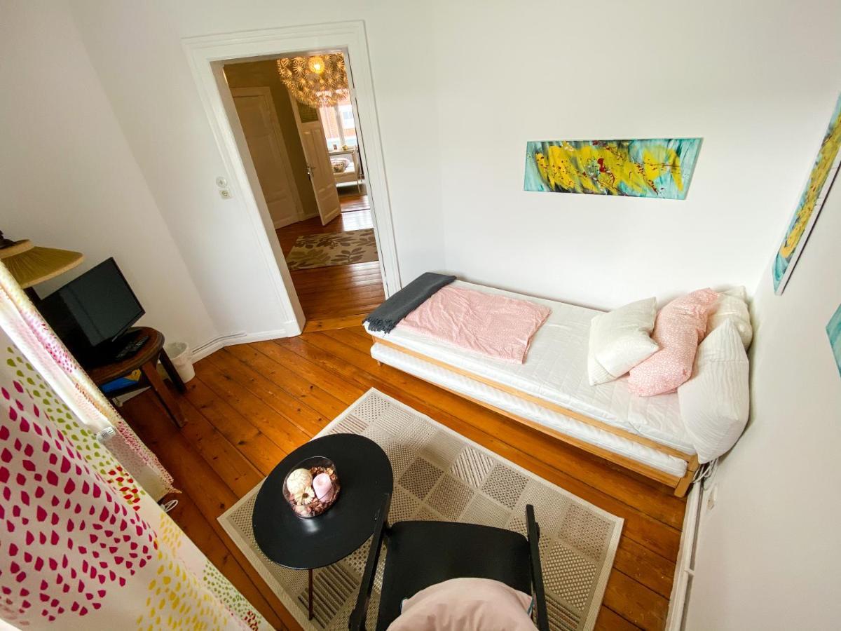 Villa Hanseart Luebeck - Privatzimmer In Zentraler Lage ภายนอก รูปภาพ